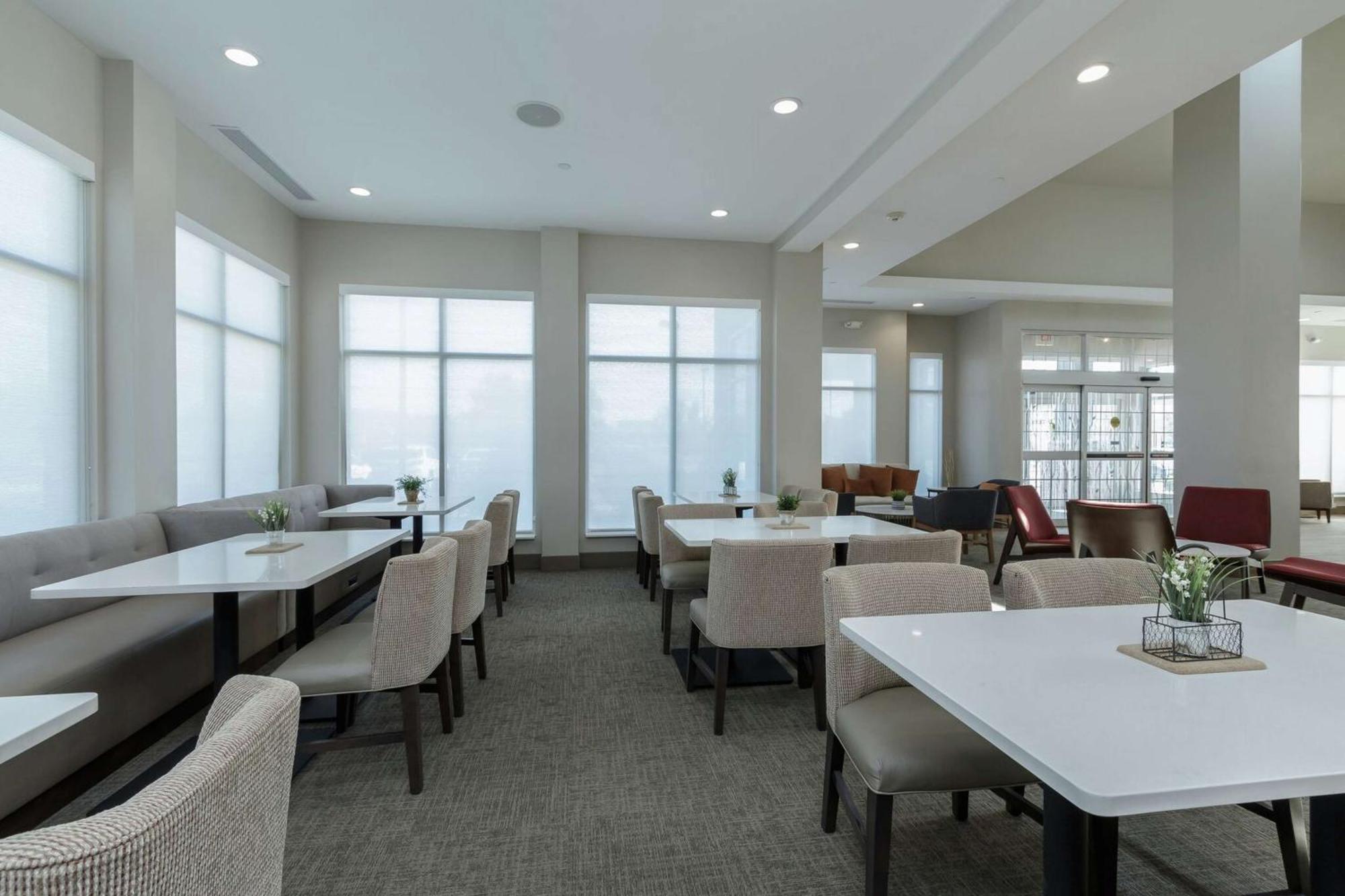 Hilton Garden Inn Elkhart Εξωτερικό φωτογραφία